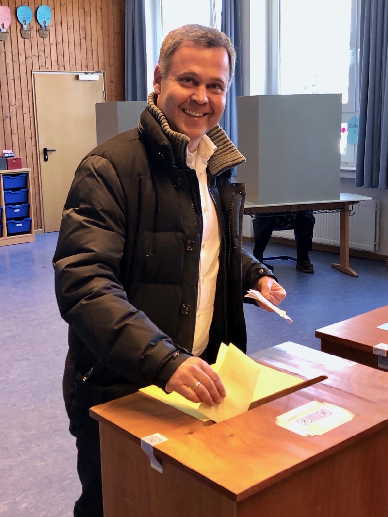 Thomas Zimmermann an der Wahlurne